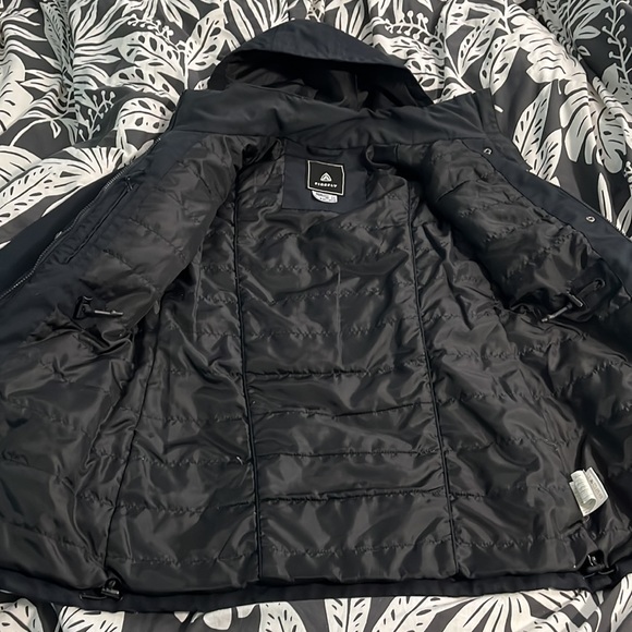 Firefly Aquabase Jacket - Picture 7 of 9